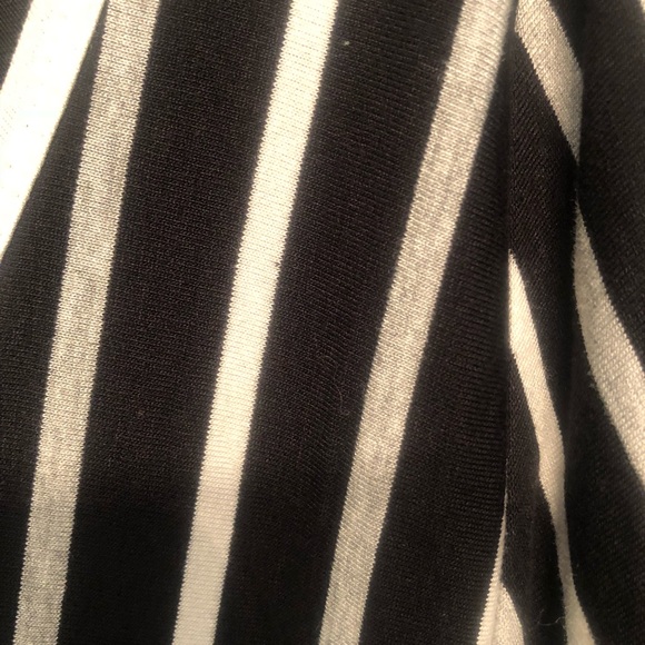 NWT classic tee Llr - Picture 2 of 4